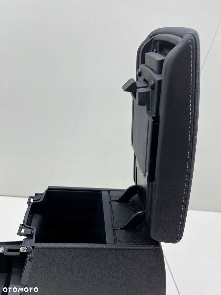 RENAULT SYMBIOZ TUNEL ŚRODKOWY PODŁOKIETNIK 969104517R - 7