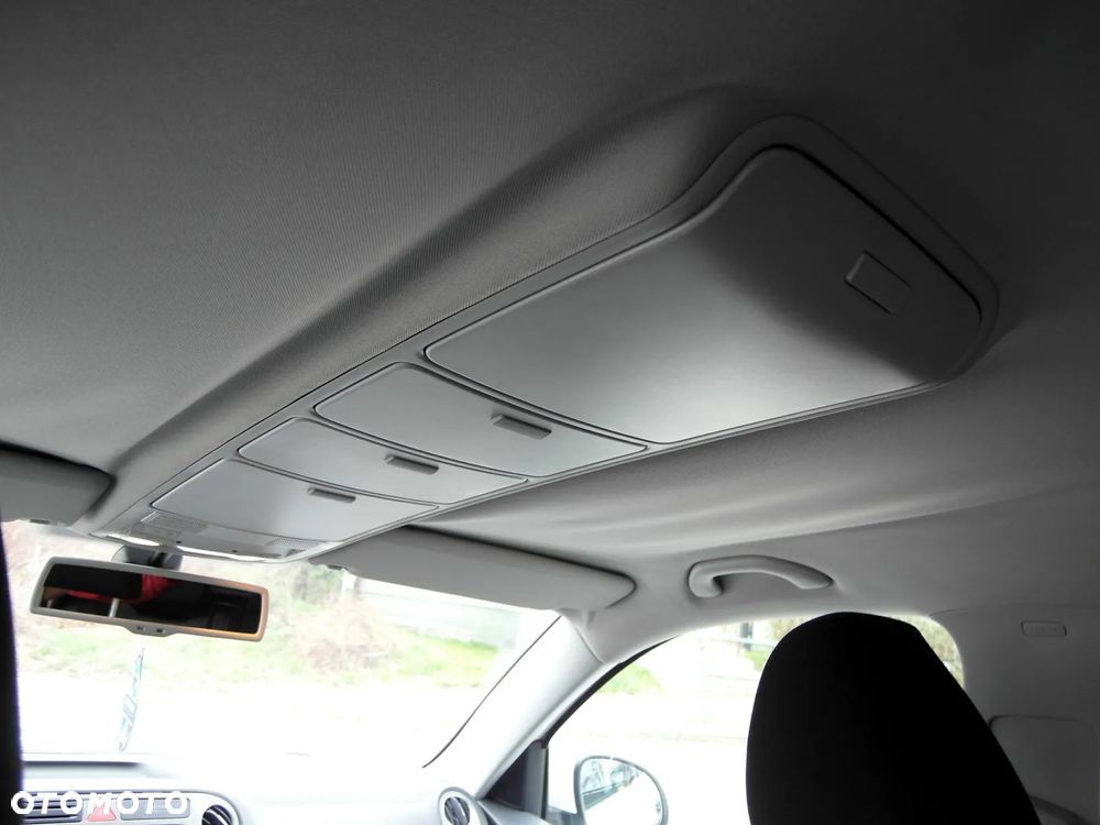 Volkswagen Tiguan 2.0 TDI DPF 4Motion Team - 19