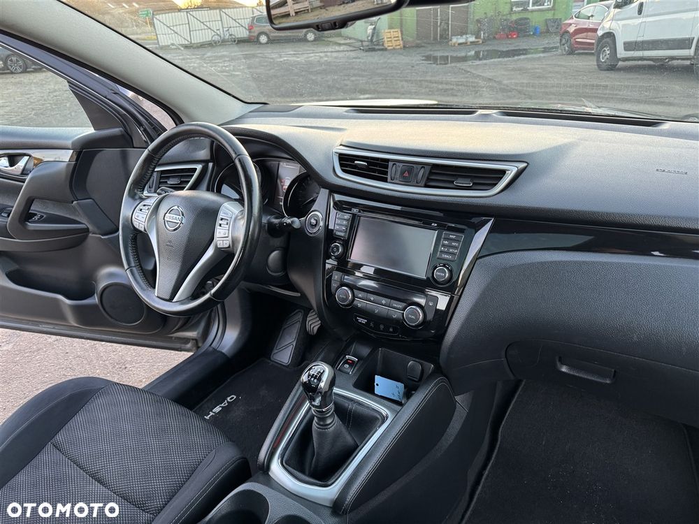 Nissan Qashqai - 23