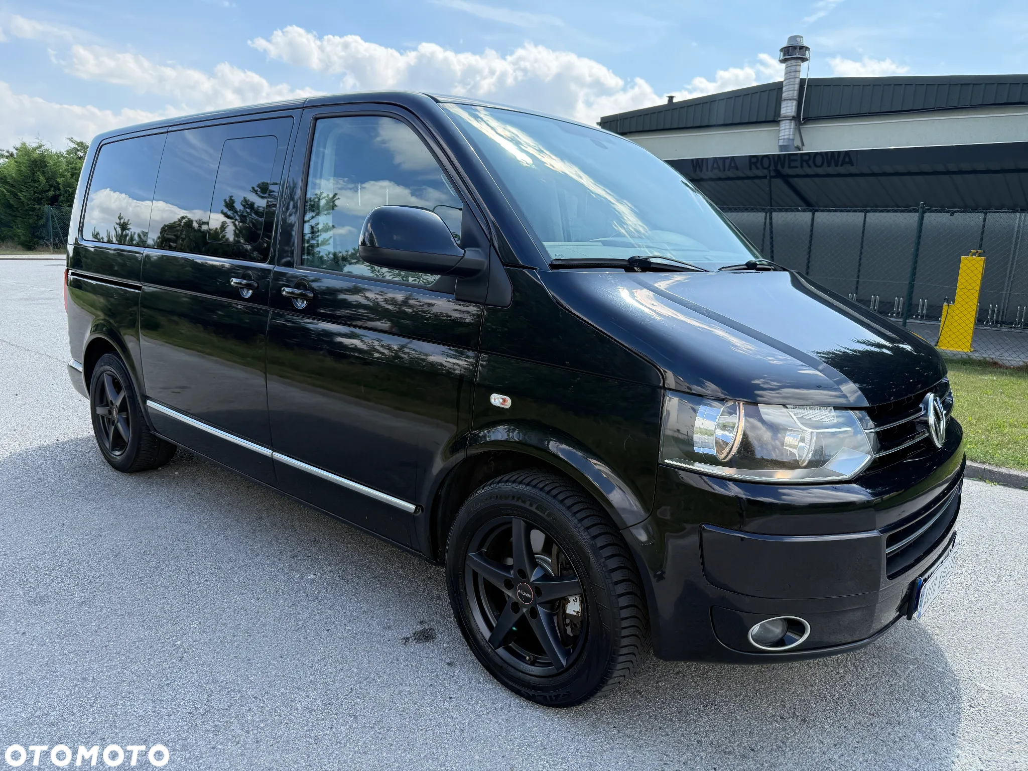 Volkswagen Multivan - 3