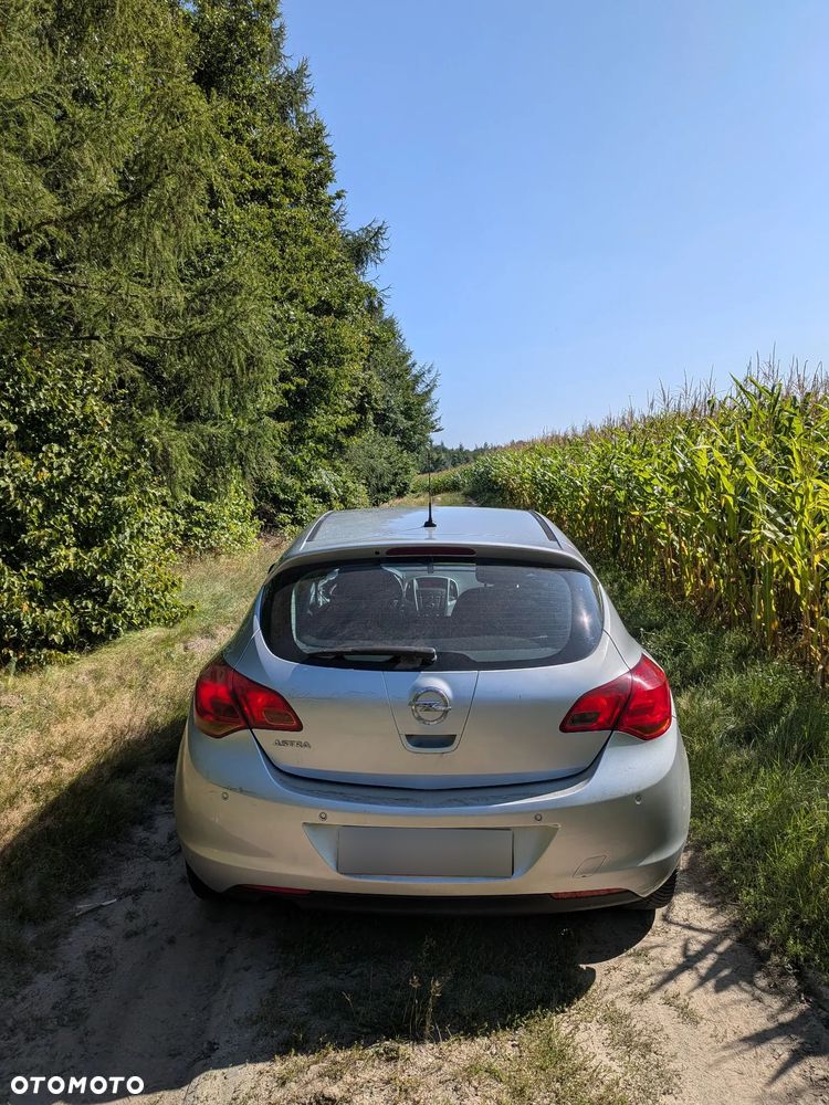 Opel Astra 1.6 - 3