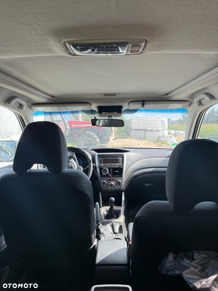 Subaru Forester 2.0X Exclusive - 8