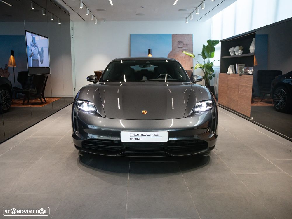 Porsche Taycan Standard - 6