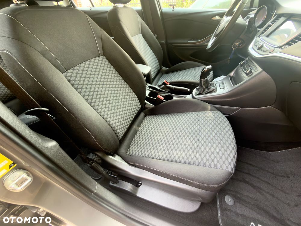 Opel Astra 1.4 Turbo Active - 23