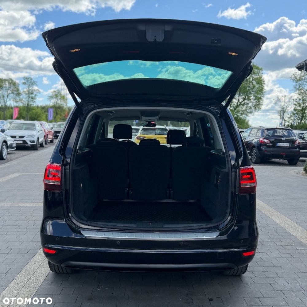 Volkswagen Sharan - 10