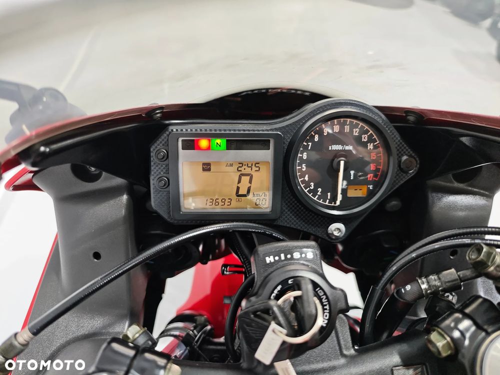 Honda CBR - 5