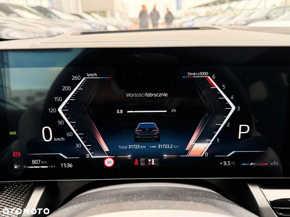 BMW Seria 5 520d - 35