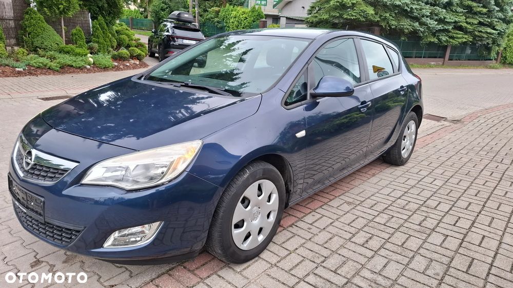 Opel Astra 1.4 Turbo - 1
