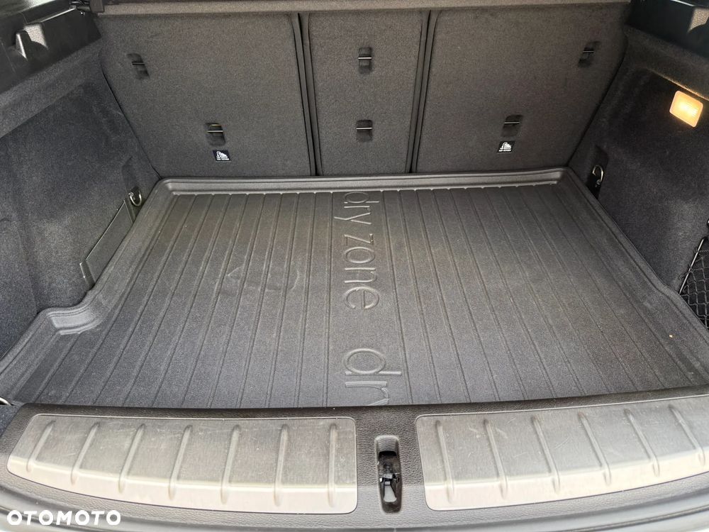 BMW X2 sDrive18i - 8