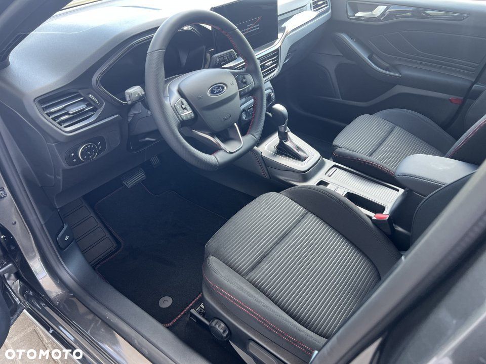 Ford Focus - 9