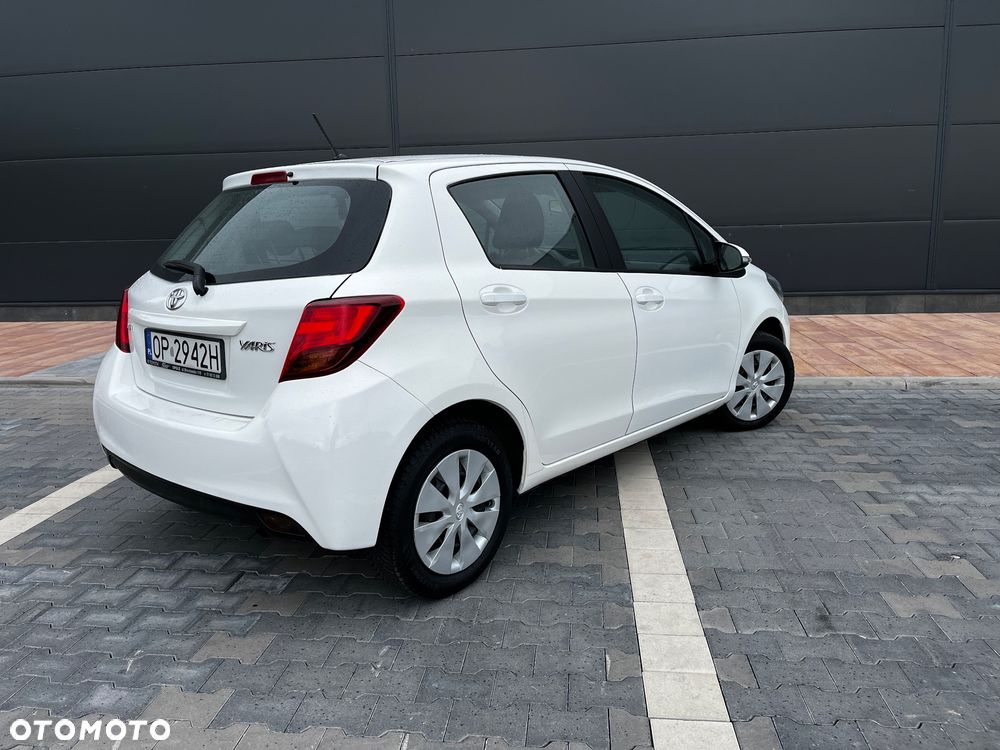 Toyota Yaris - 7