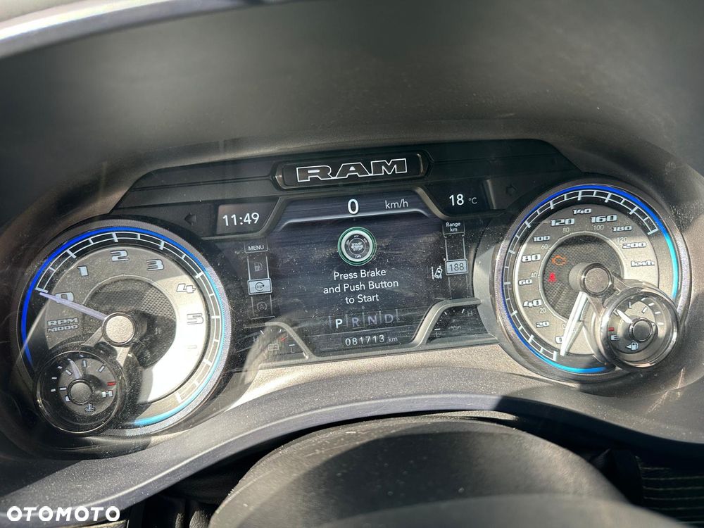 RAM 1500 - 16
