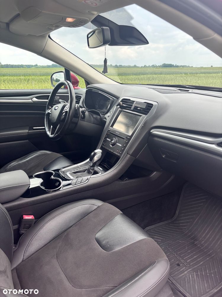 Ford Mondeo 2.0 TDCi Titanium PowerShift - 6