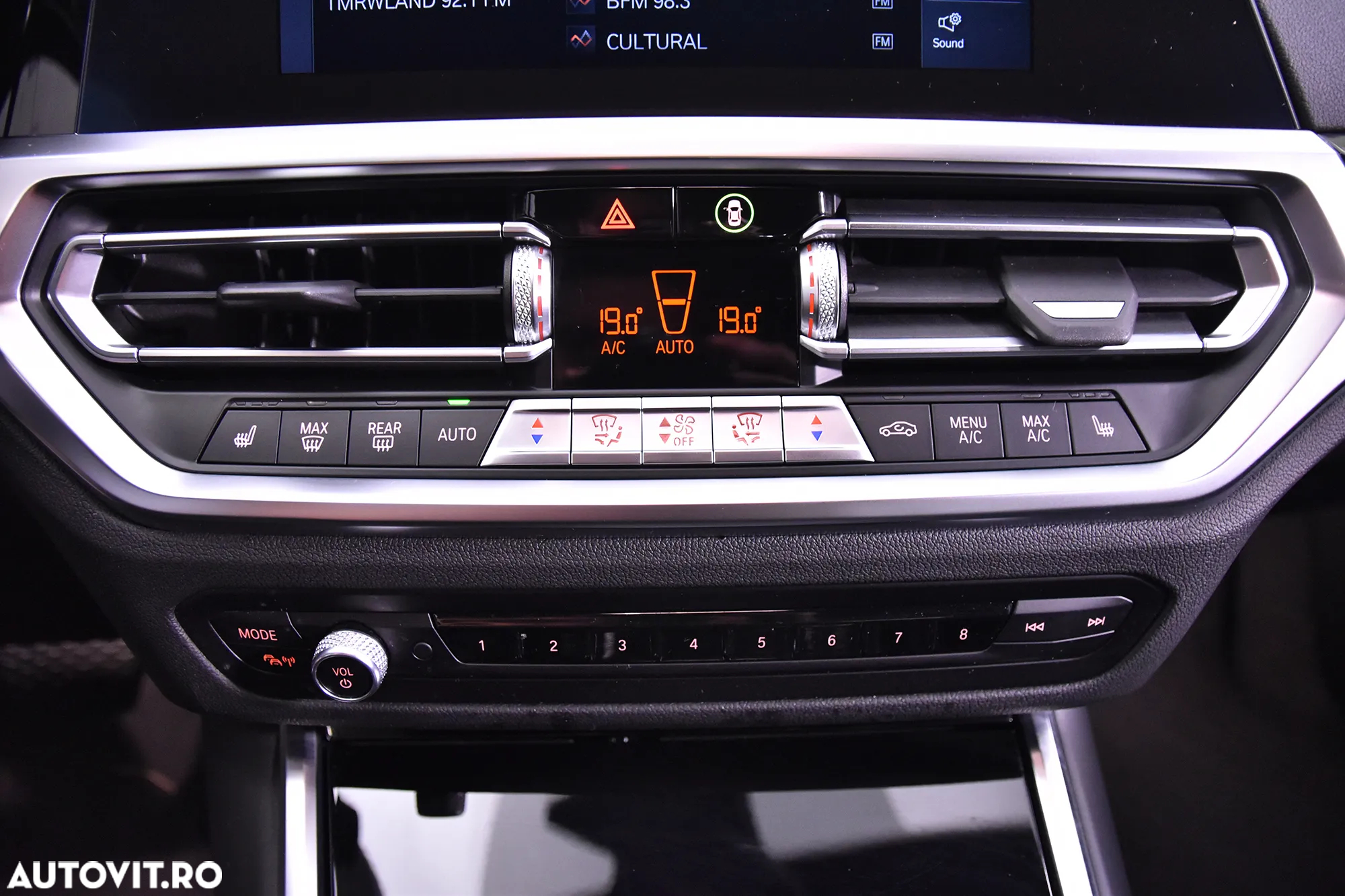 BMW Seria 3 320i AT - 18