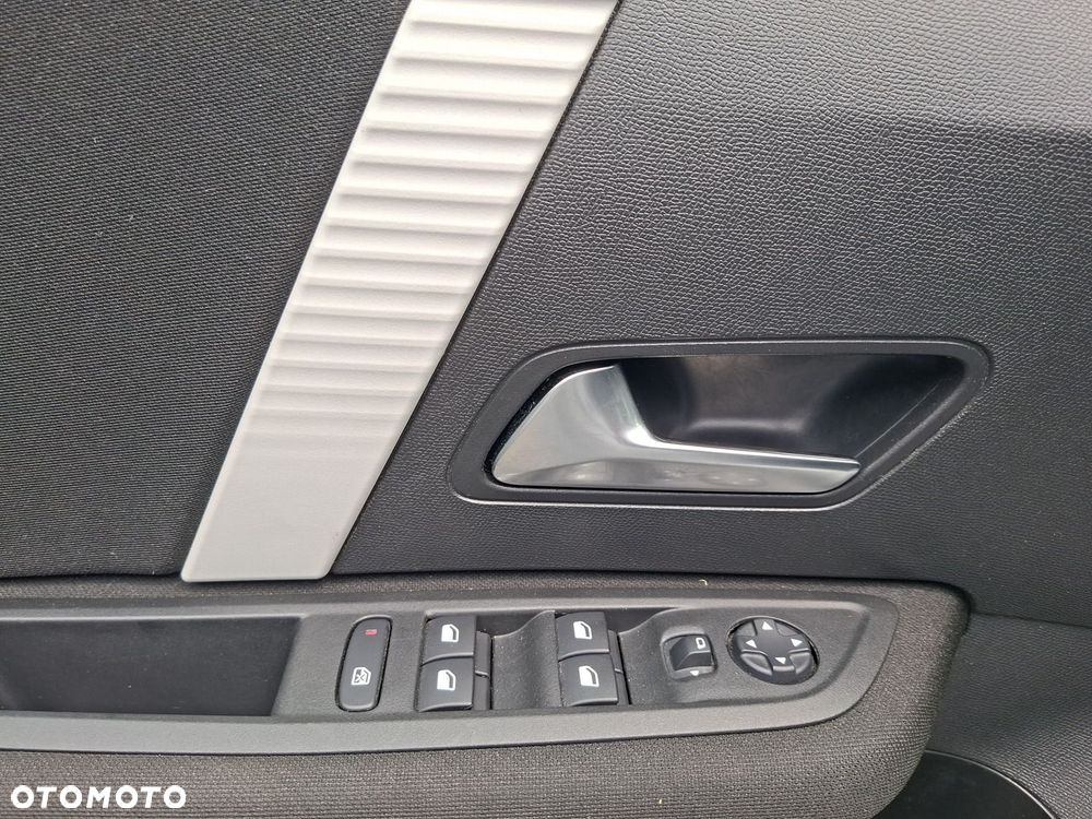 Citroën C4 1.2 PureTech Feel S&S - 21