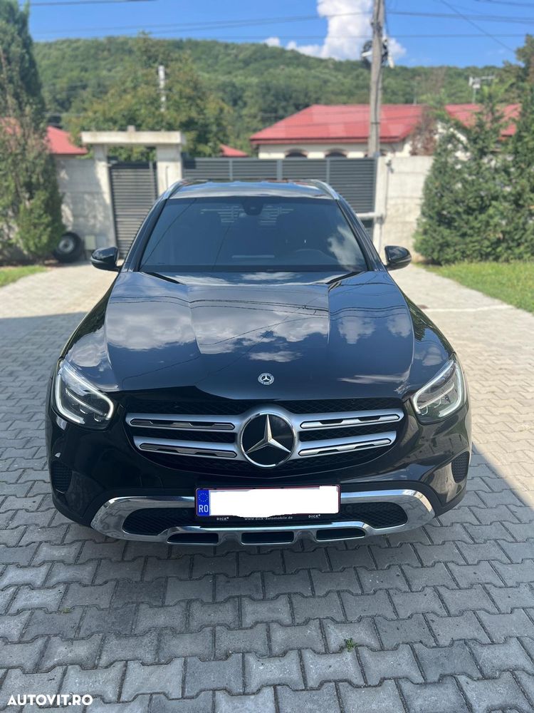 Mercedes-Benz GLC - 2