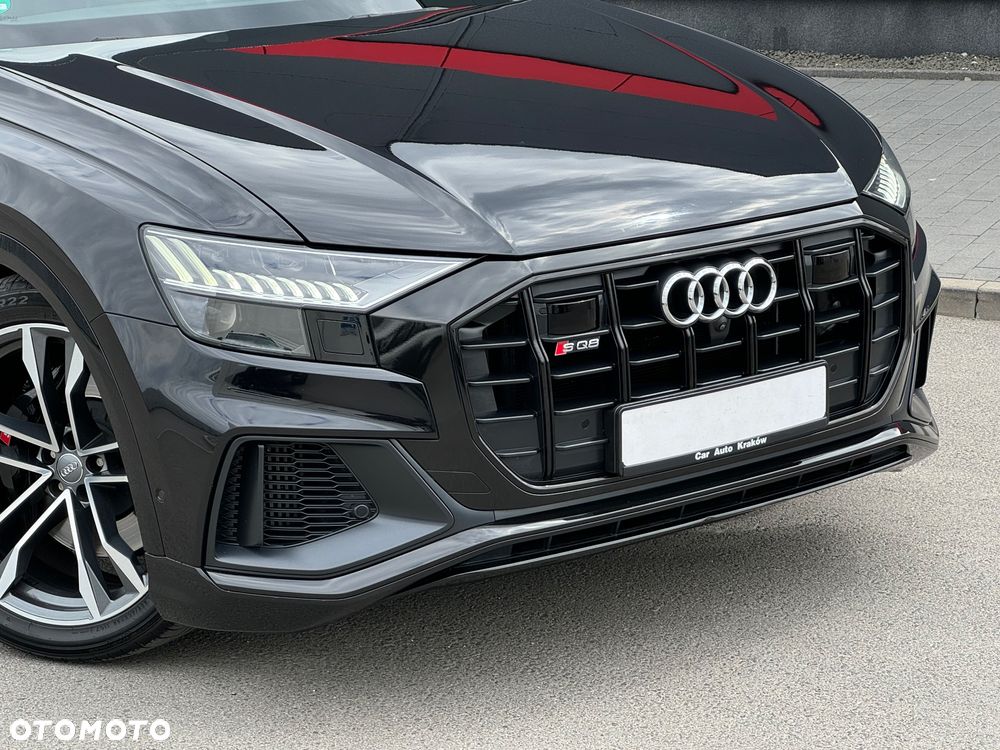 Audi SQ8 - 16