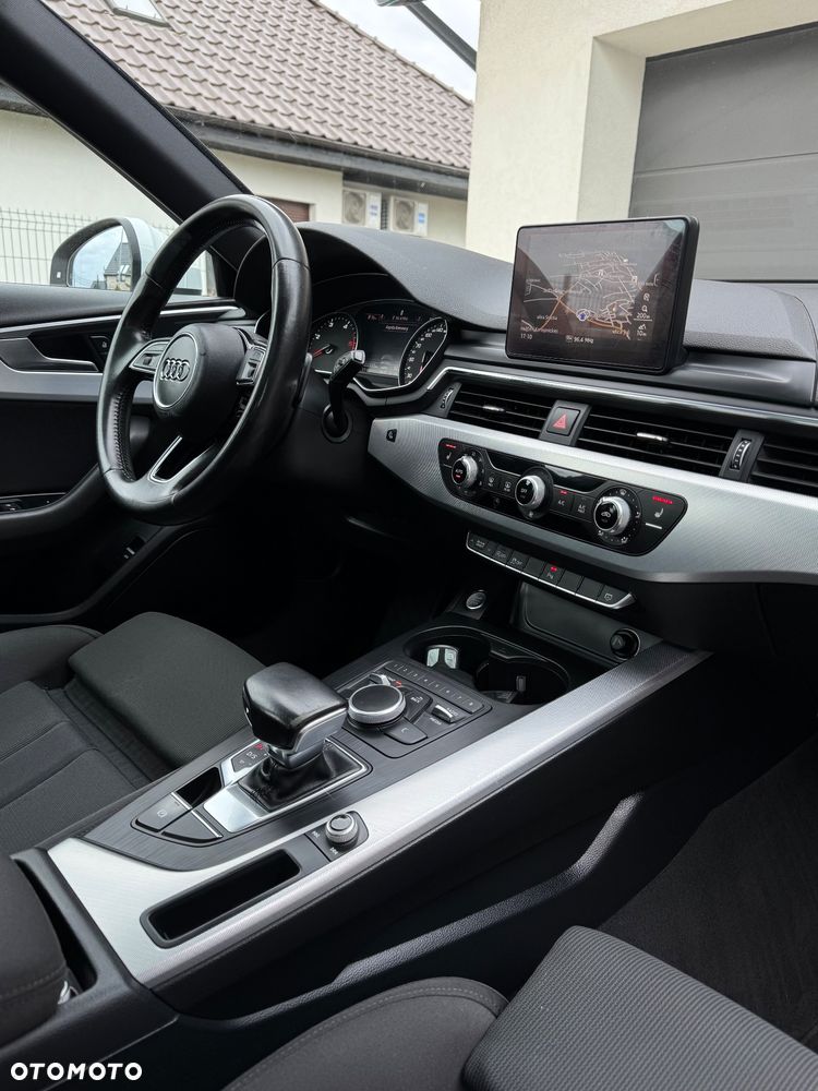 Audi A4 Avant 2.0 TDI S tronic design - 16