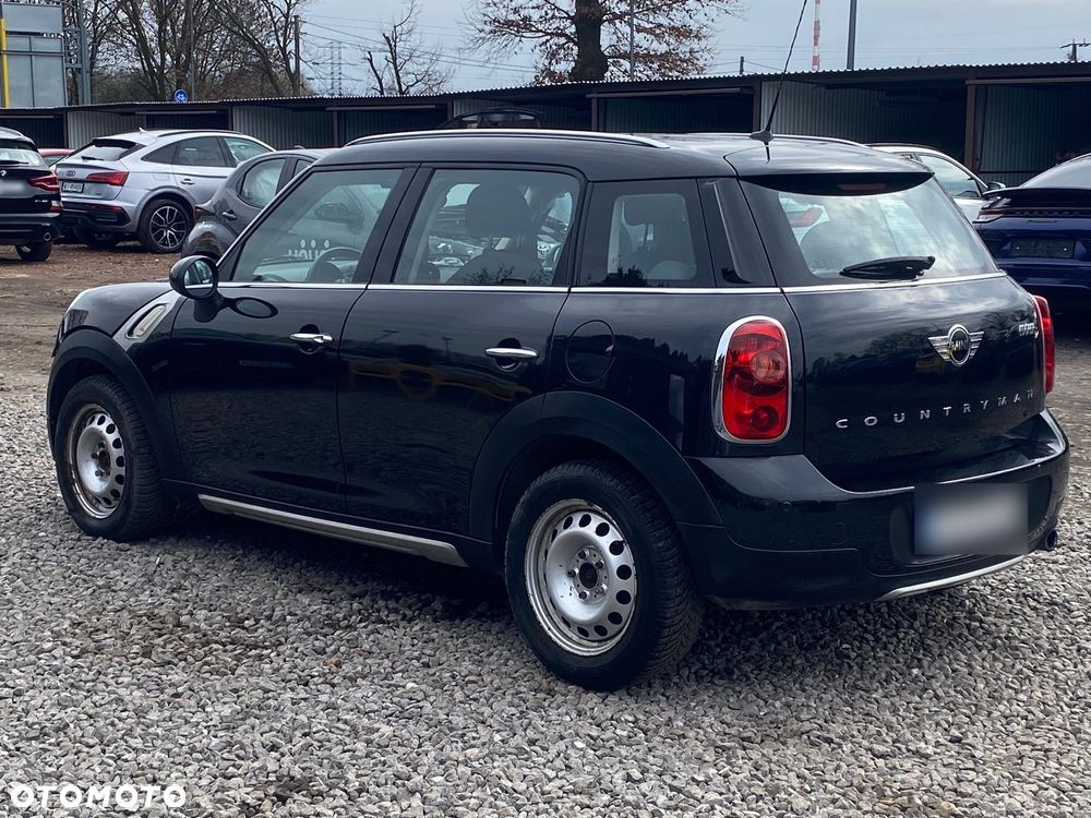 MINI Countryman Cooper D ALL4 - 2