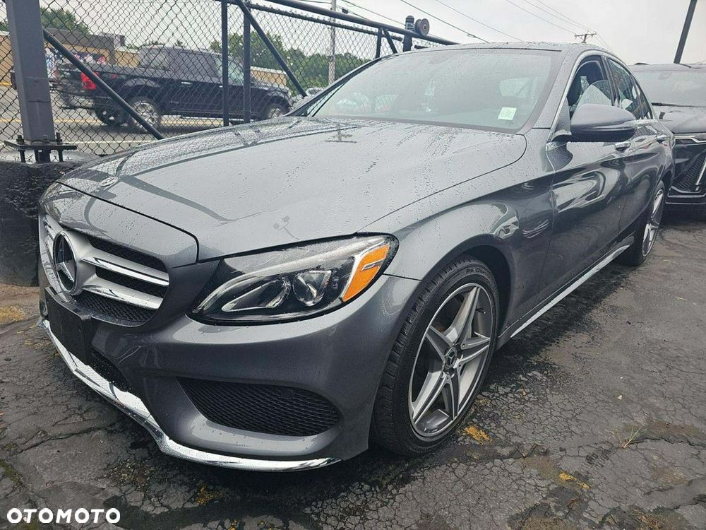 Mercedes-Benz C-Class 2018 photo 2
