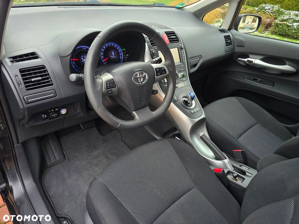 Toyota Auris - 19