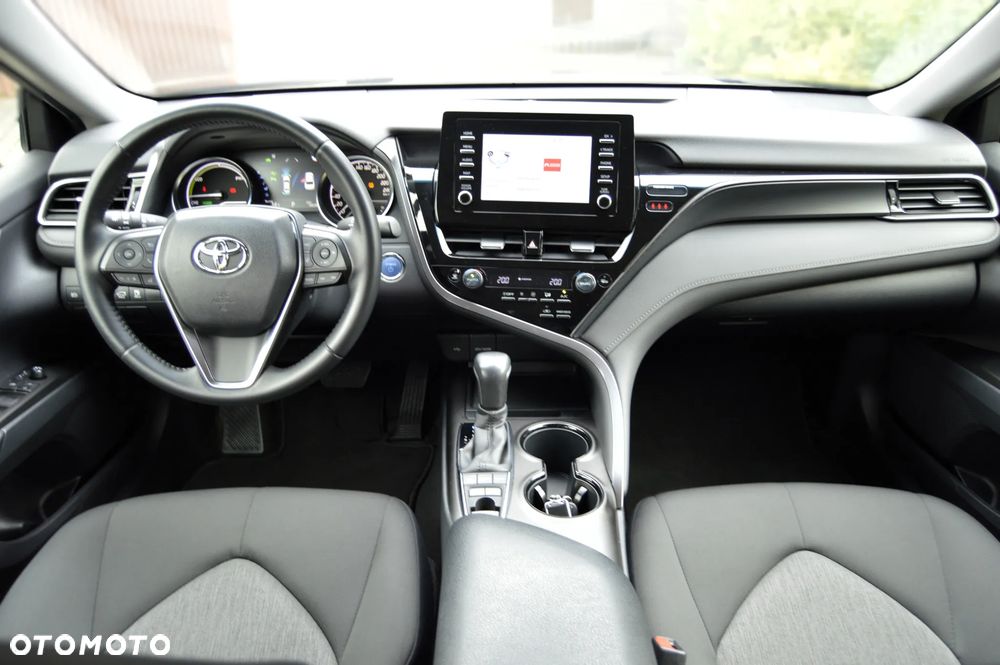 Toyota Camry 2.5 Hybrid Comfort CVT - 16