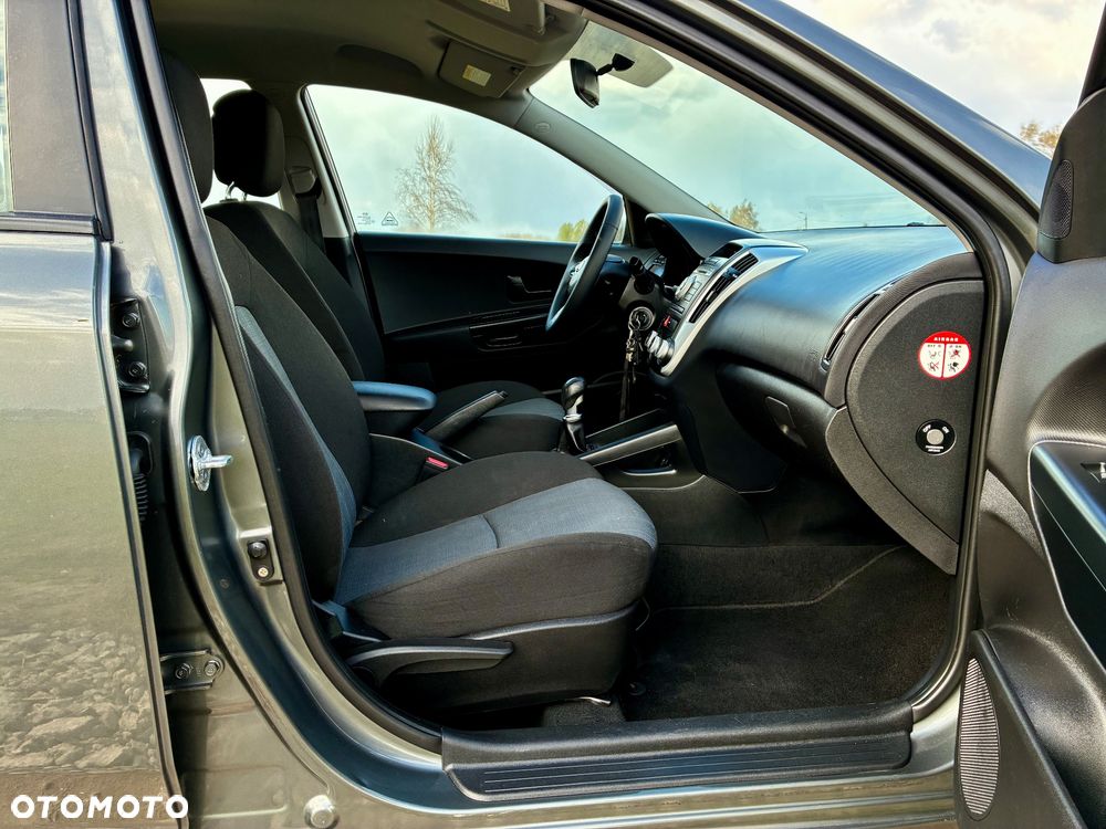 Kia Ceed 1.4 CVVT ISG Vision - 25