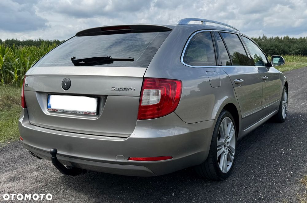 Skoda Superb 2.0 TDI Business - 4