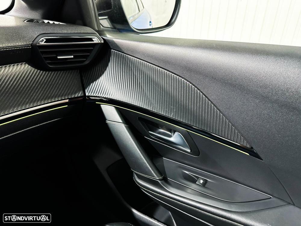 Peugeot e-208 50 kWh GT Pack - 32