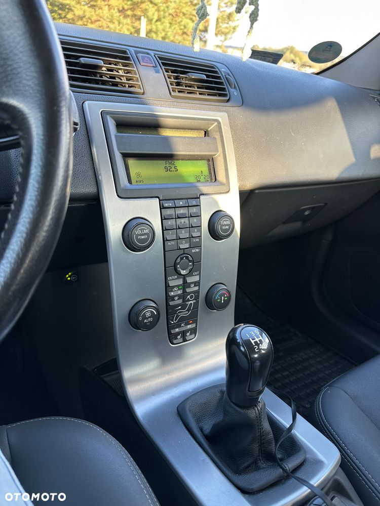 Volvo S40 1.8 - 10