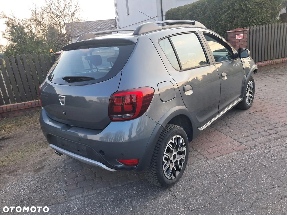 Dacia Sandero Stepway dCi 90 (S&S) Celebration - 17