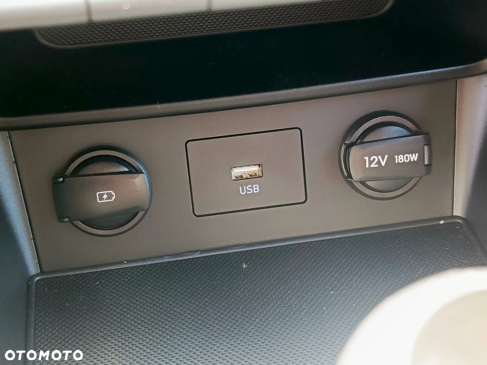 Hyundai Kona 1.0 T-GDI Comfort DCT - 24