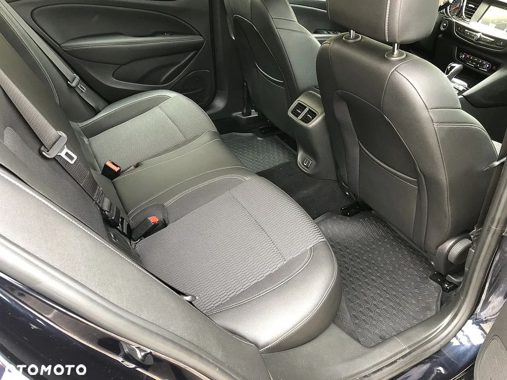 Opel Insignia 2.0 CDTI Innovation S&S - 33