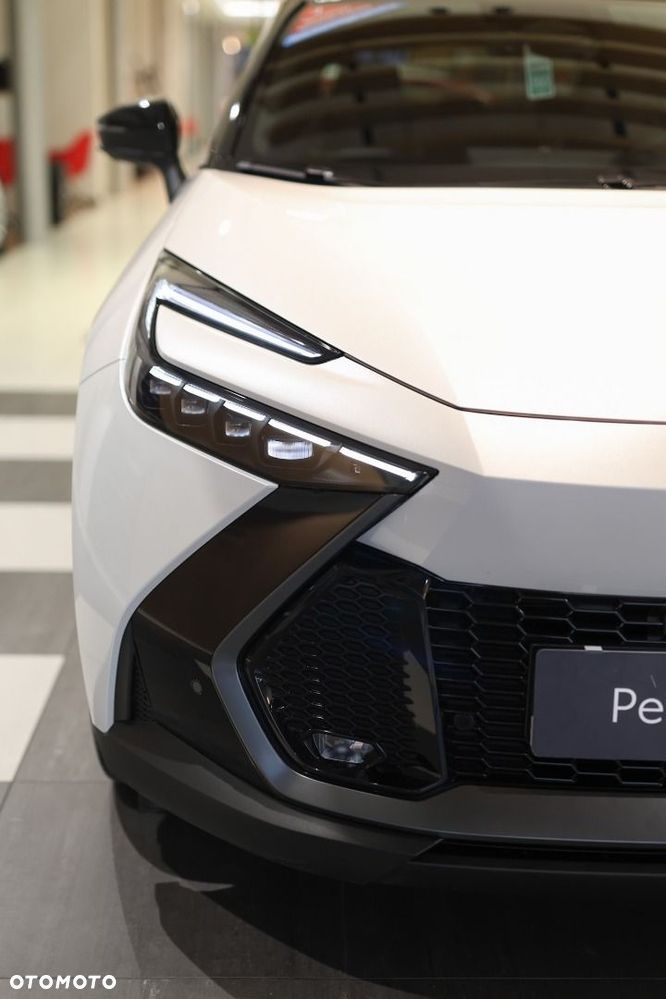 Toyota C-HR - 10