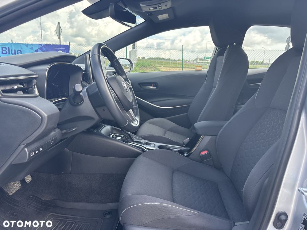 Toyota Corolla - 11