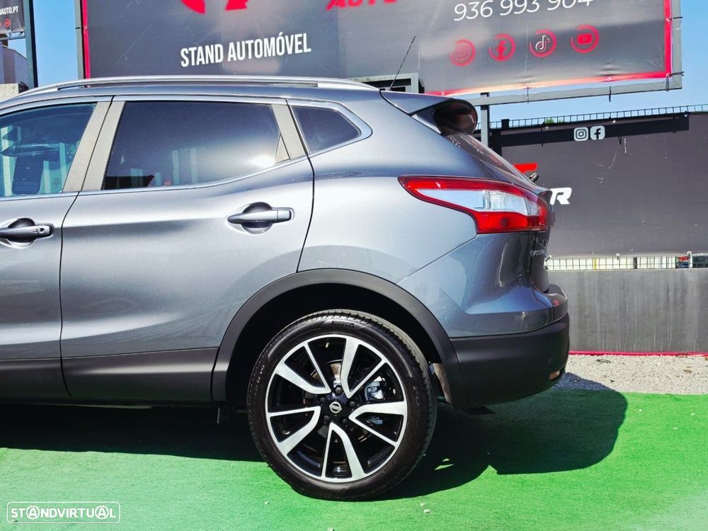 Nissan Qashqai 1.5 dCi N-Connecta - 6