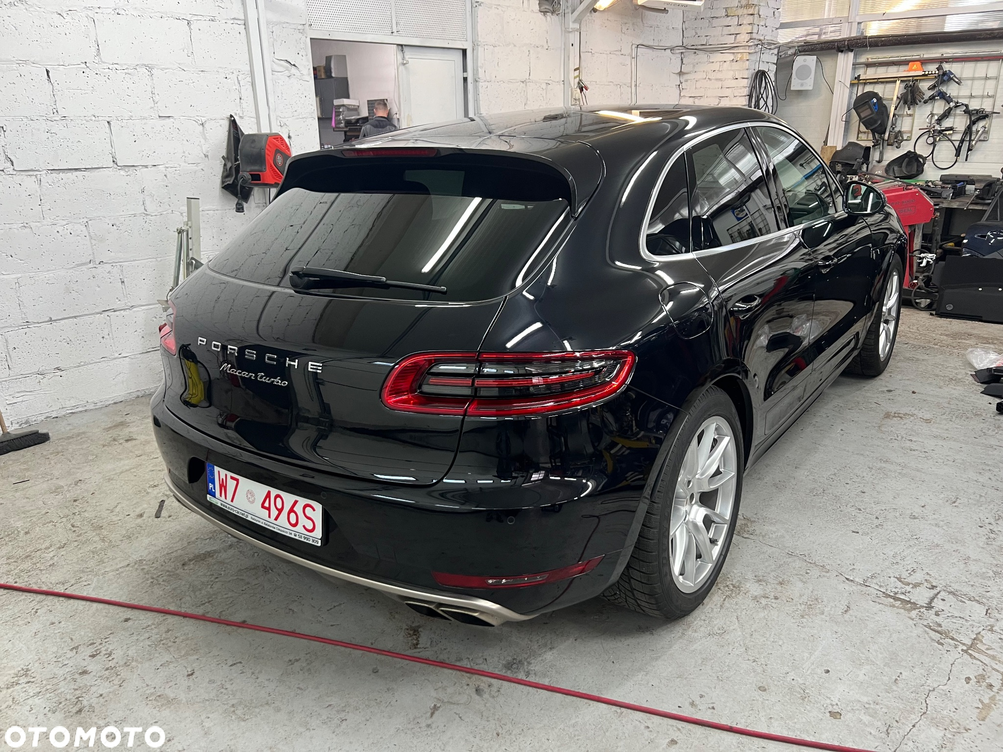 Porsche Macan Turbo PDK - 3