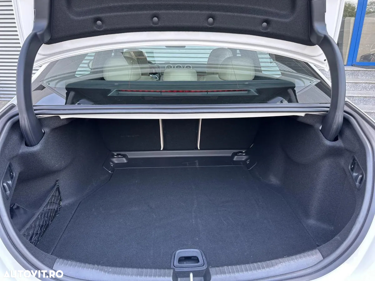 Mercedes-Benz C 200 MHEV 4MATIC - 28