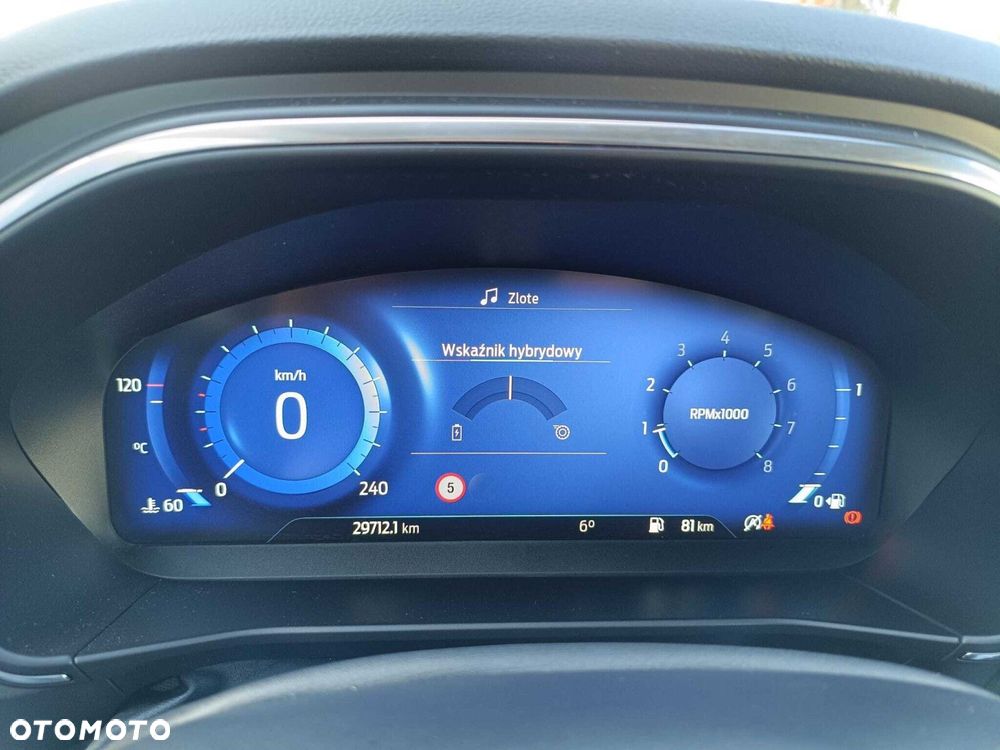 Ford Focus SW 1.0 EcoBoost mHEV Titanium X - 11