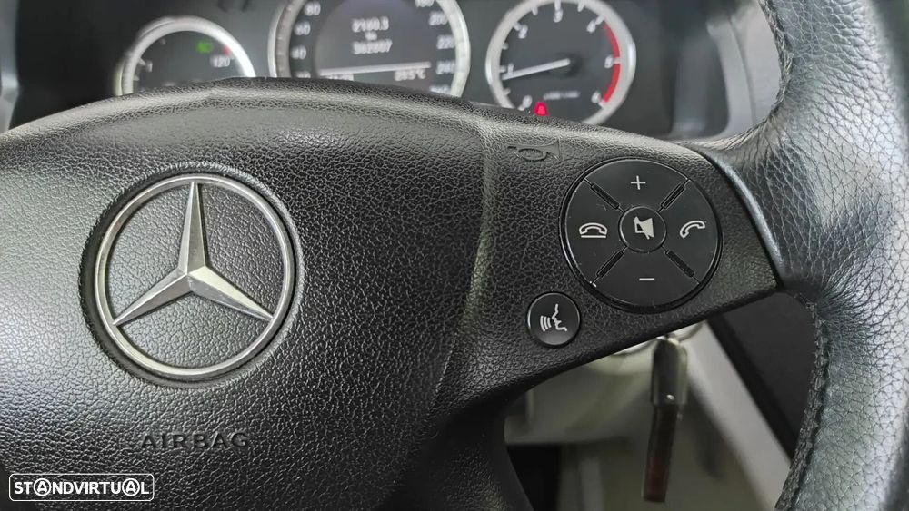 Mercedes-Benz C 220 - 33