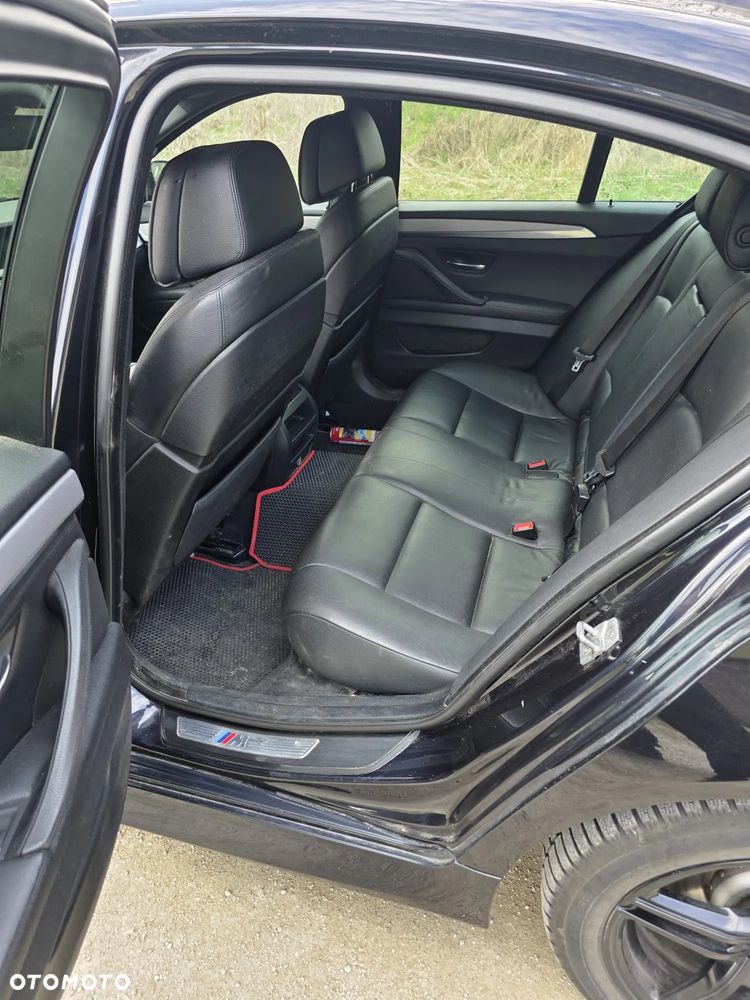 BMW Seria 5 530d xDrive - 9