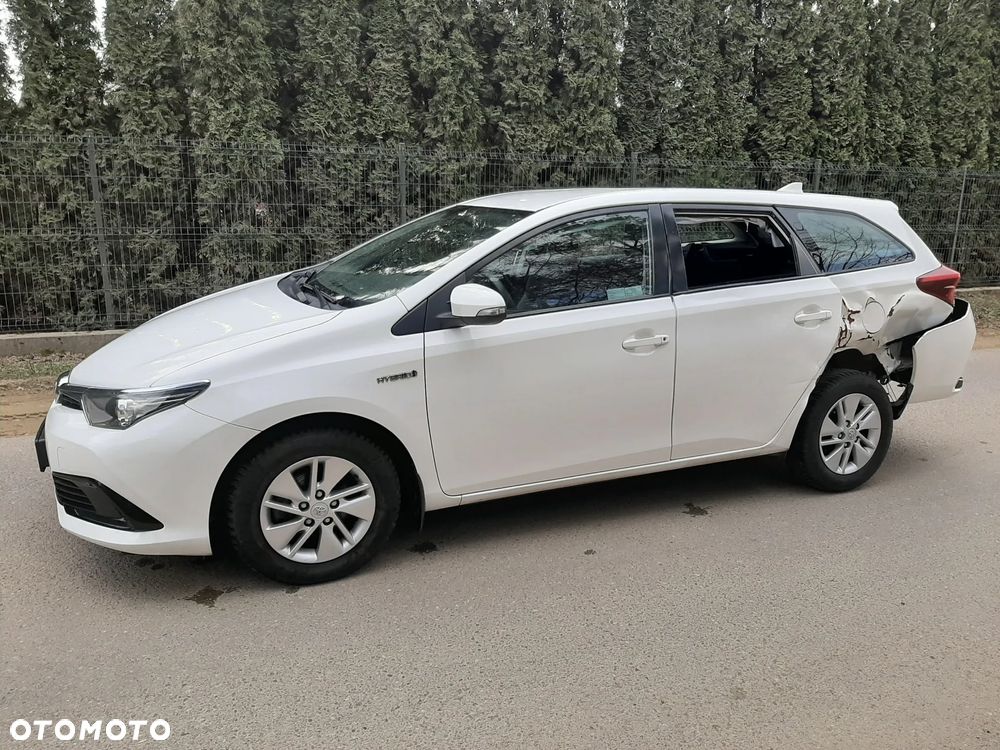 Toyota Auris Hybrid 135 Active - 5