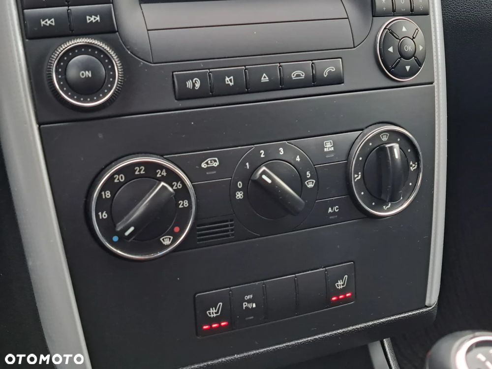 Mercedes-Benz Klasa A 200 Avantgarde - 16