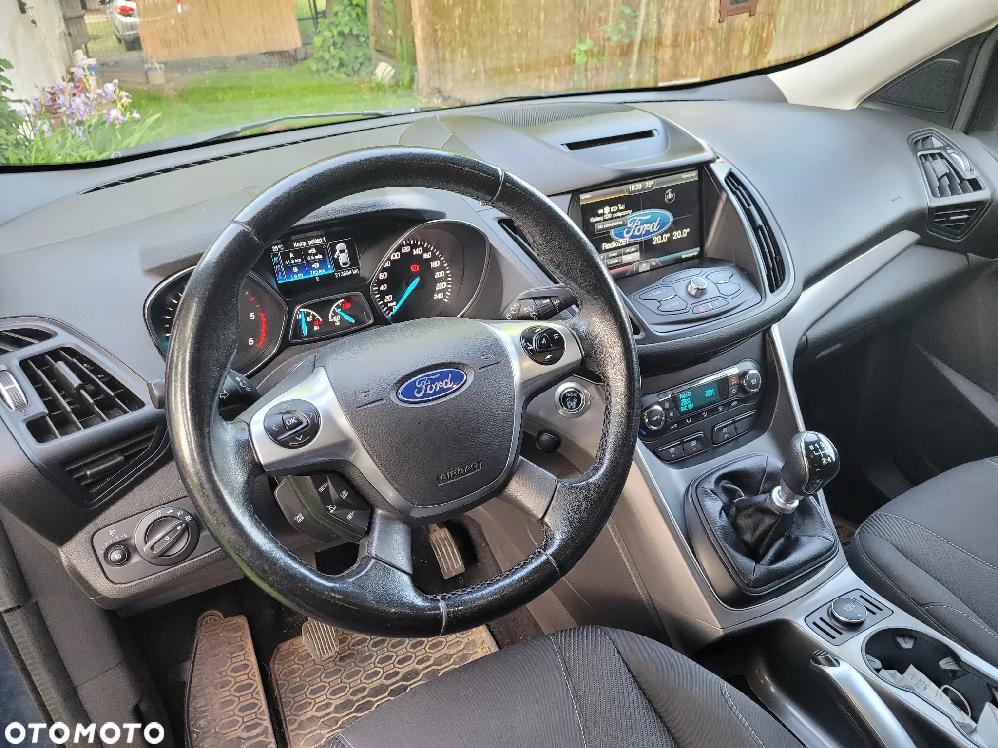 Ford Kuga 2.0 TDCi FWD Titanium - 10