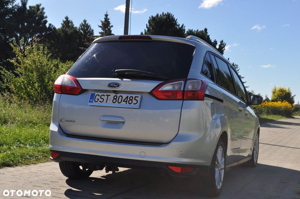 Ford Grand C-MAX - 8