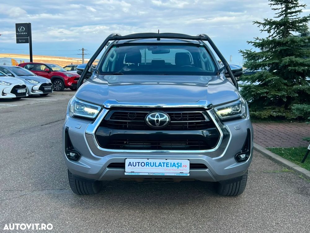 Toyota Hilux 4x4 Double Cab A/T Style - 8