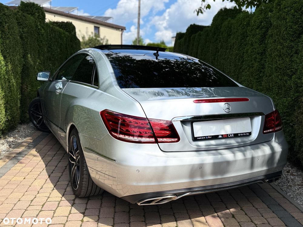 Mercedes-Benz Klasa E 250 7G-TRONIC - 4