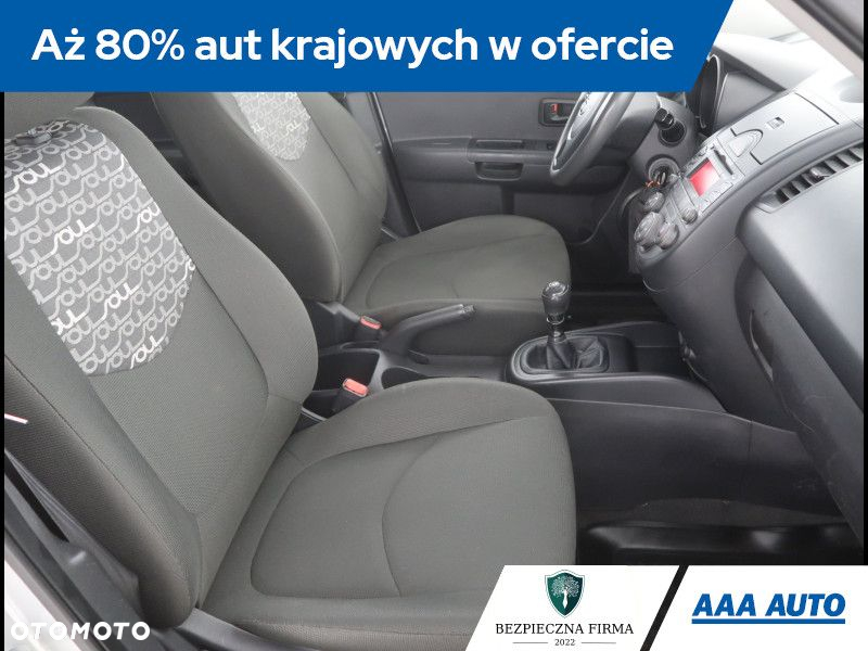 Kia Soul - 10