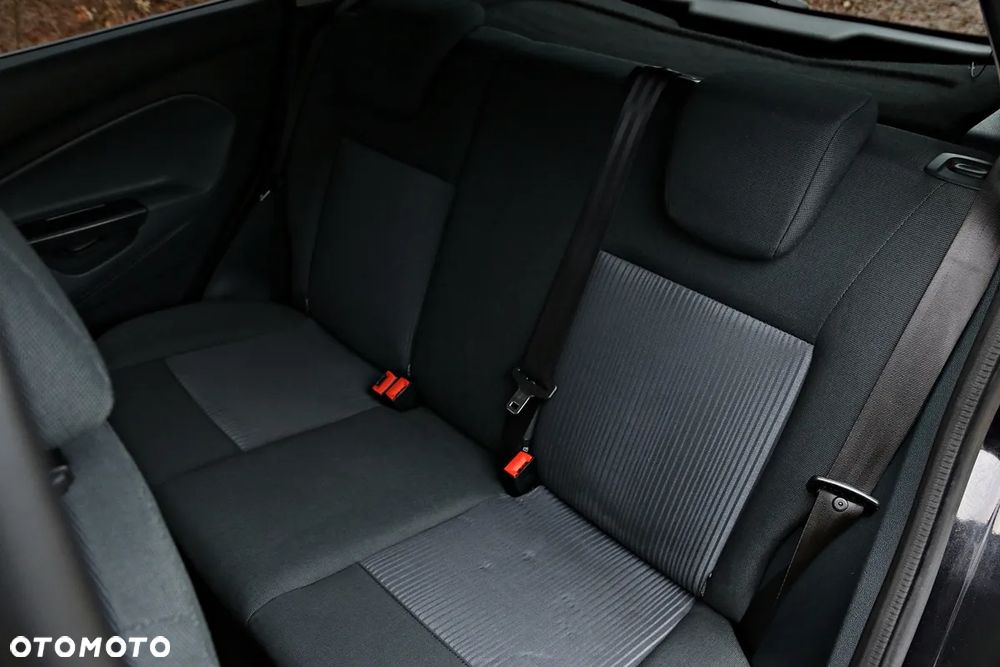 Ford Fiesta 1.25 Champions Edition - 7