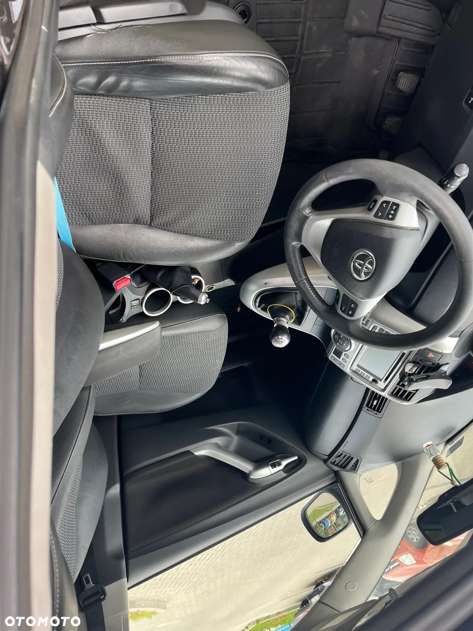 Toyota Verso - 8